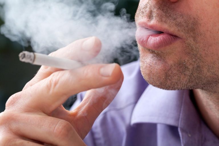 Quit smoking for skin